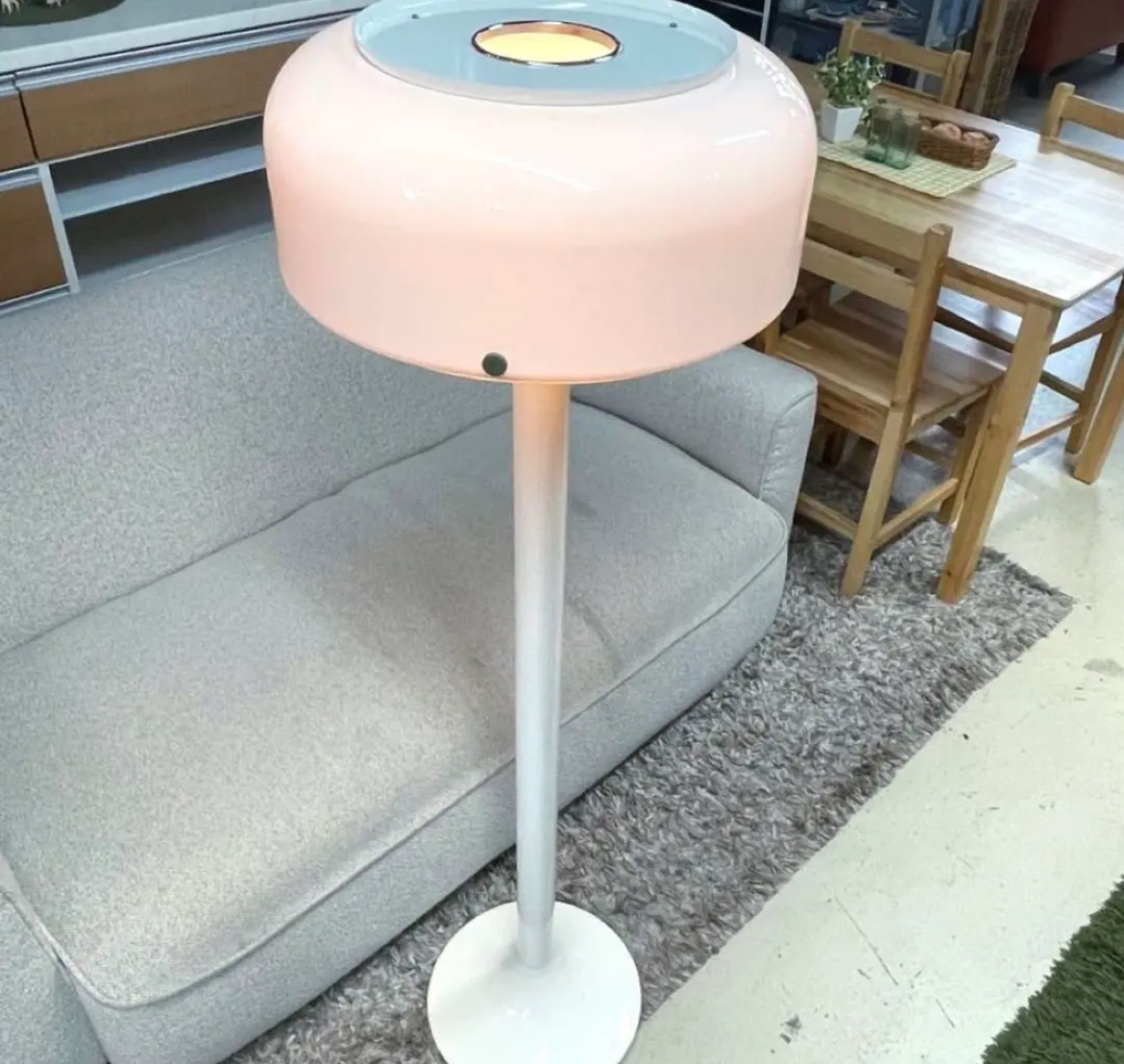 名古屋　中村区　Knubbling 高級　フロアスタンド　照明　リサイクルショップ　買取　シンプー