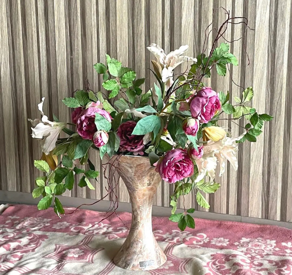 名古屋　中村区　エミリオ・ロバ　 アートフラワー 大型アレンジメント　造花　カサブランカ　芍薬　リサイクルショップ　買取　シンプー