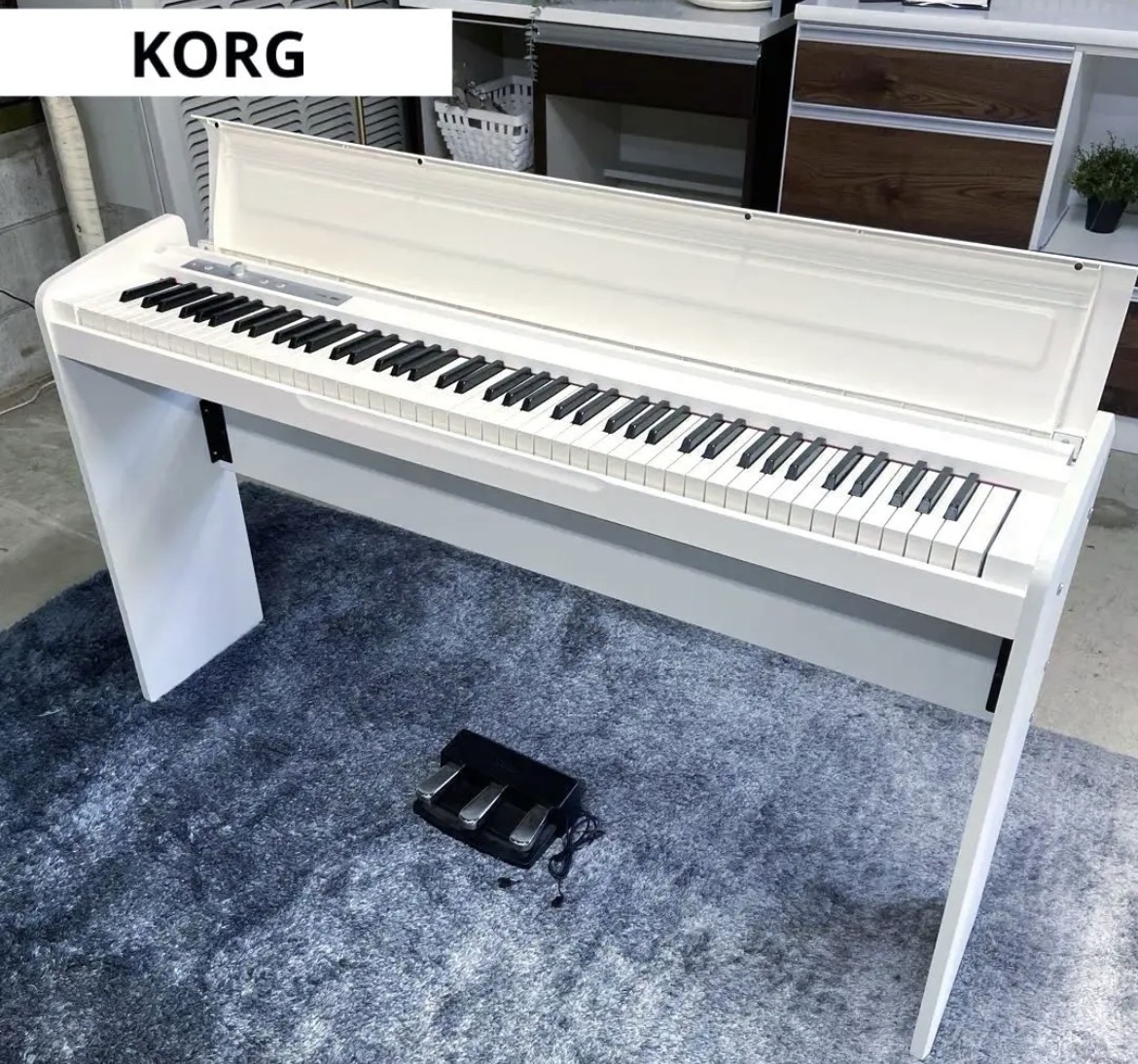 名古屋　清須　KORGコルグ　電子ピアノLP-180 ホワイト　リサイクルショップ　買取　シンプー