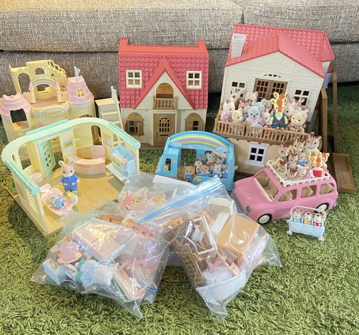 名古屋　清須　シルバニアファミリー⭐️ドールハウス　人形　家具　セット　リサイクルショップ　買取　シンプー