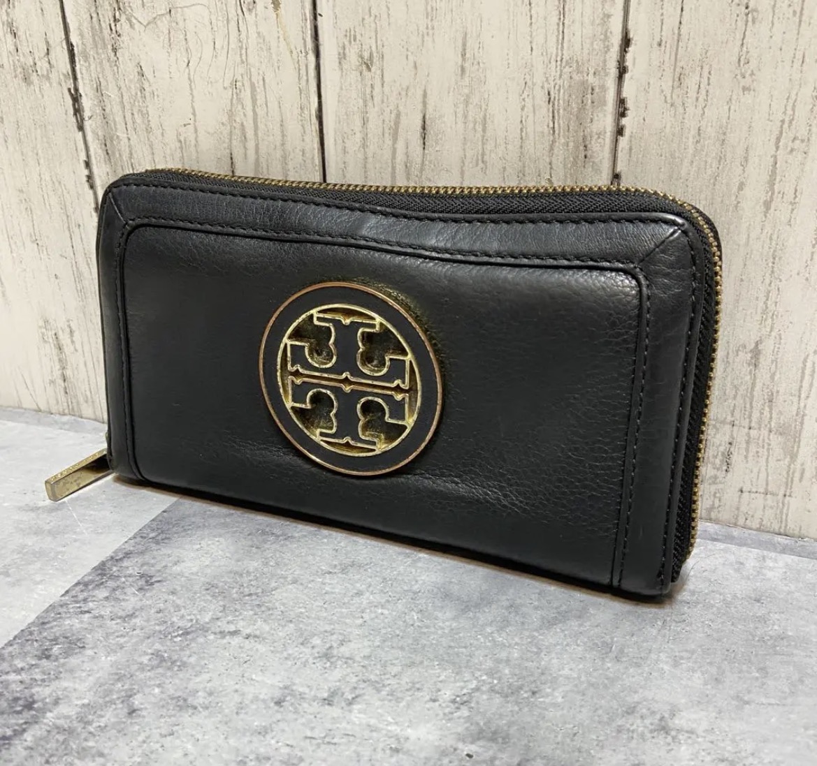 名古屋　中村区　トリーバーチ　ラウンドファスナー長財布 レザー ブラック ゴールド金具　リサイクルショップ　買取　シンプー