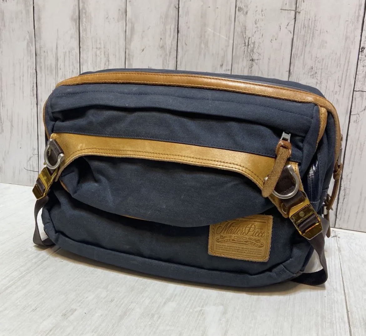 名古屋　北区　マスターピース　ボディバッグ　ウエストバック　リサイクルショップ　買取　シンプー