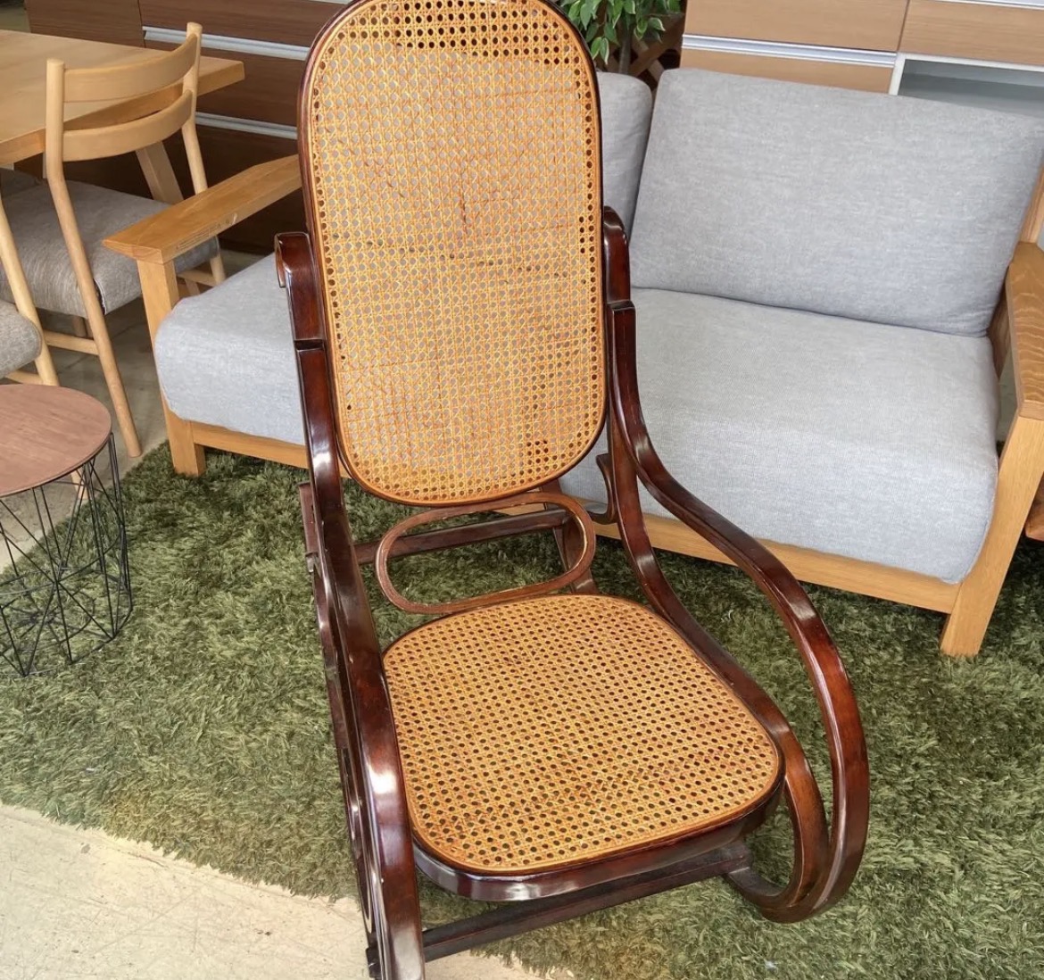 名古屋　南区　ヴィンテージ ロッキングチェア　ラタン　リサイクルショップ　買取　シンプー