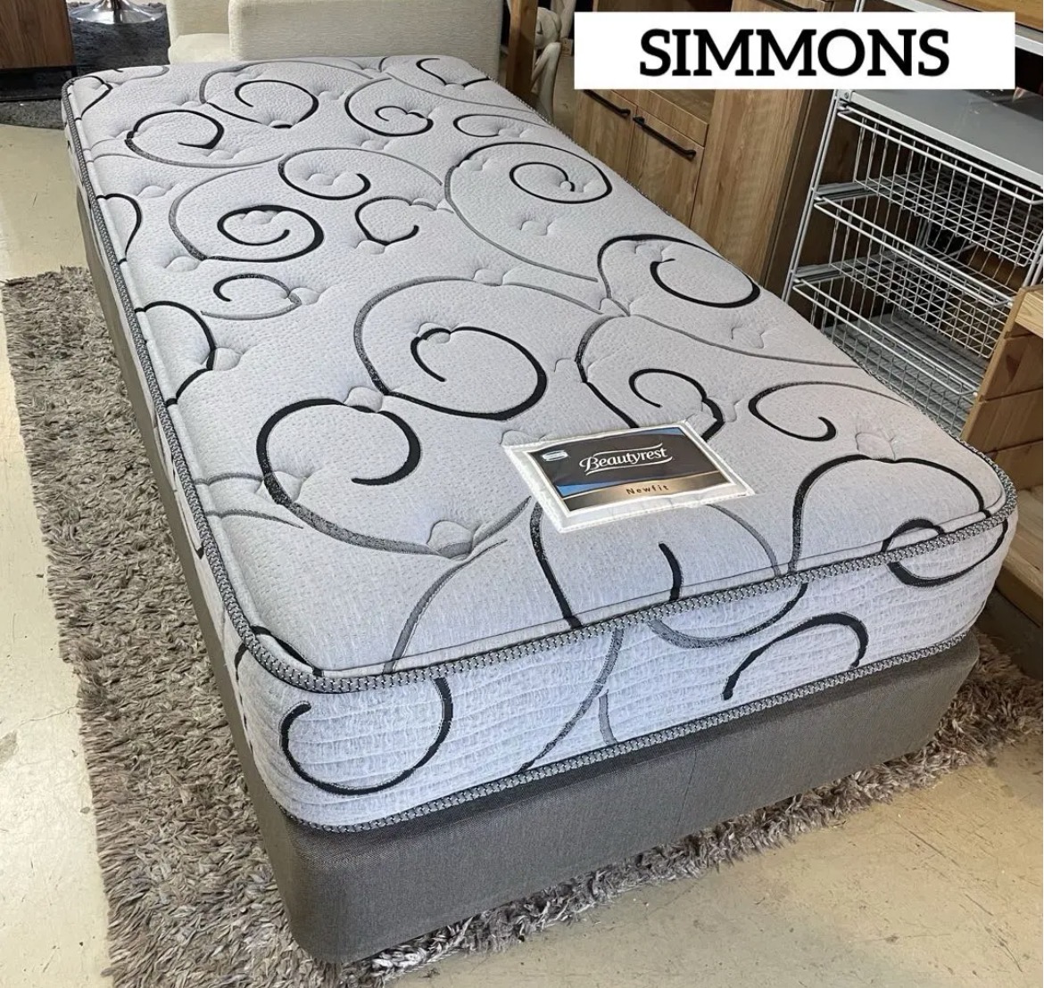 名古屋　西区　SIMMONS シモンズ　シングルベッド　Beautyrest 高級　リサイクルショップ　買取　シンプー