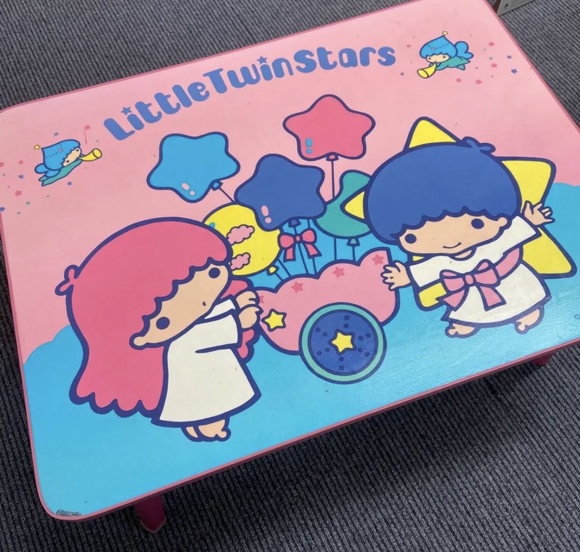 名古屋　港区　サンリオ　キキララ　折りたたみテーブル　レトロ　昭和　リサイクルショップ　買取　シンプー